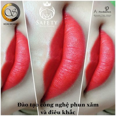 Phun môi công nghệ Châu Âu