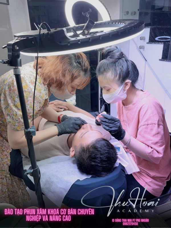 Phun xăm thẩm mỹ