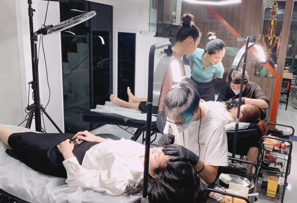 Phun xăm thẩm mỹ tại Thu Hoai Academy