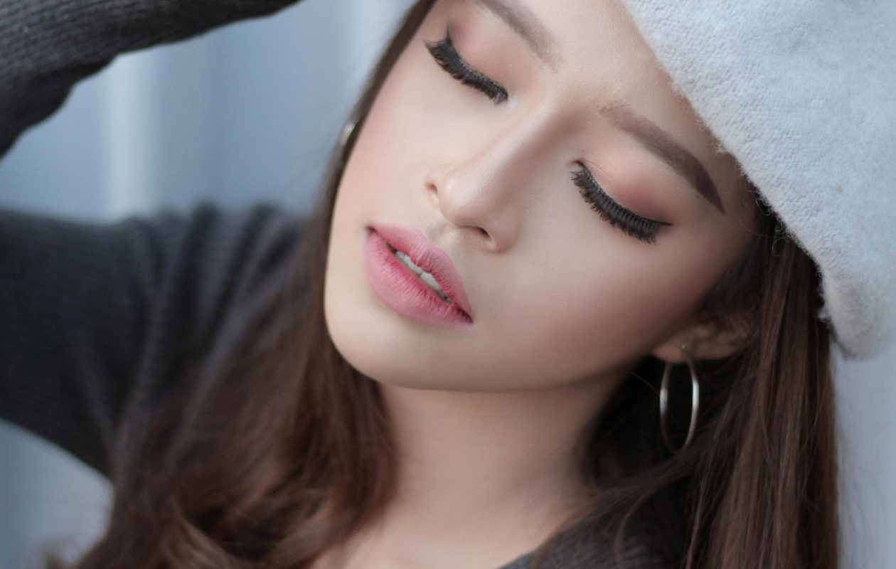 Cô gái xinh đẹp