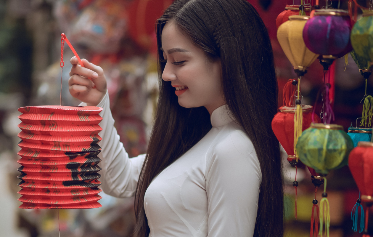 Cô gái xinh đẹp